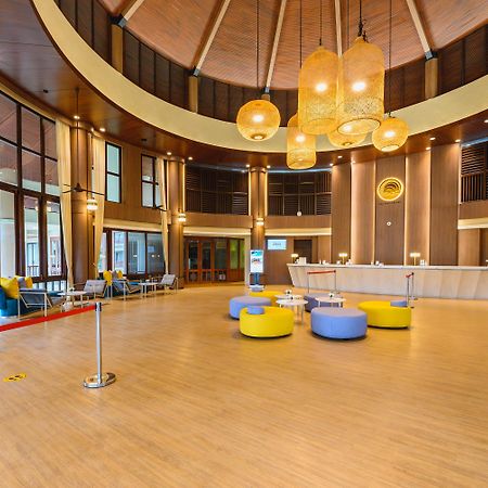 The Tide Resort Bangsaen Exterior foto