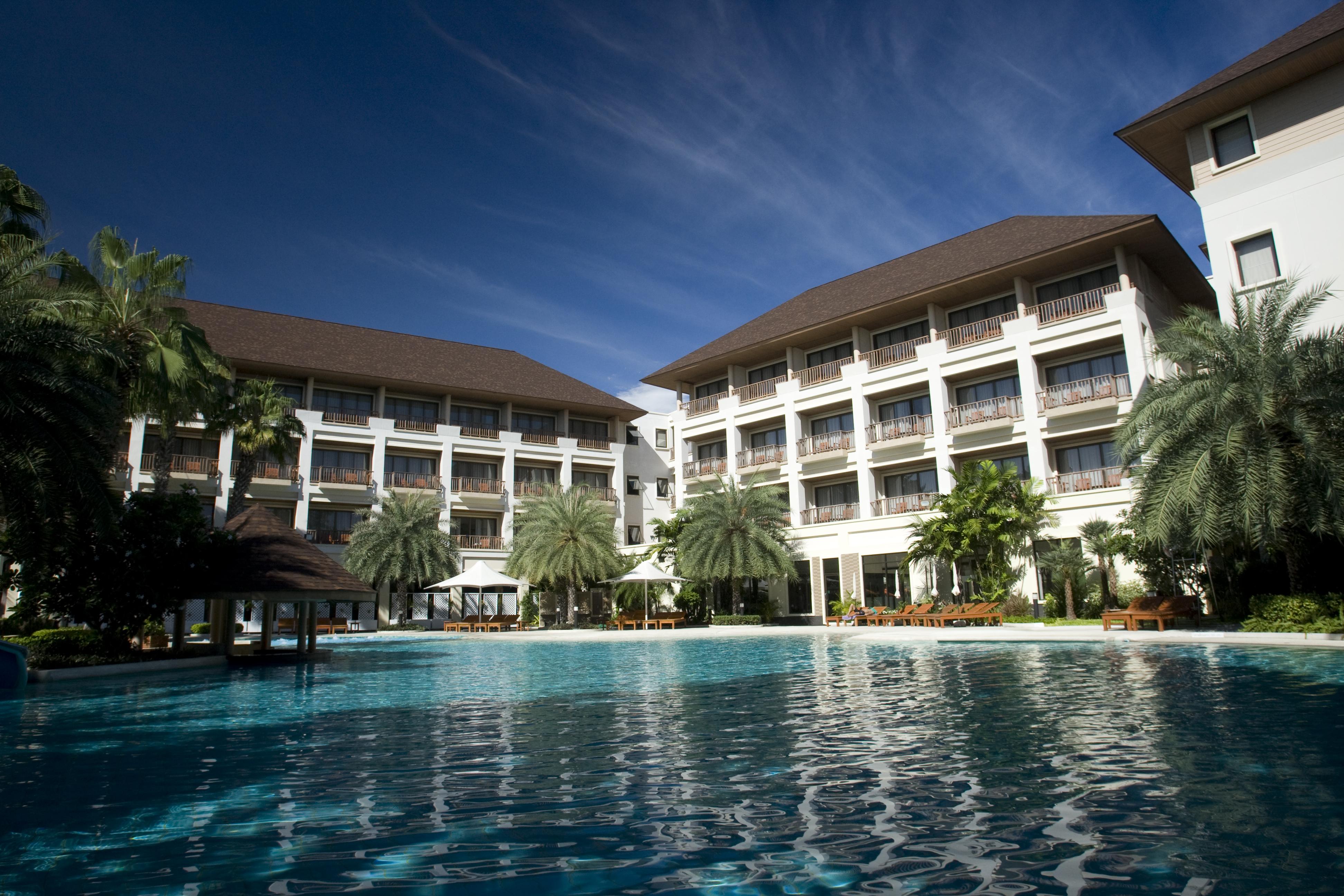 The Tide Resort Bangsaen Exterior foto