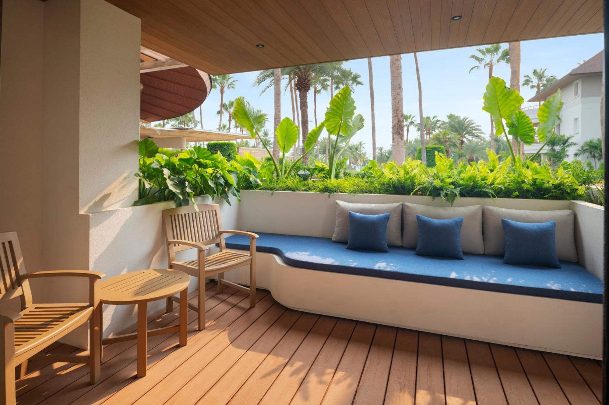 The Tide Resort Bangsaen Exterior foto