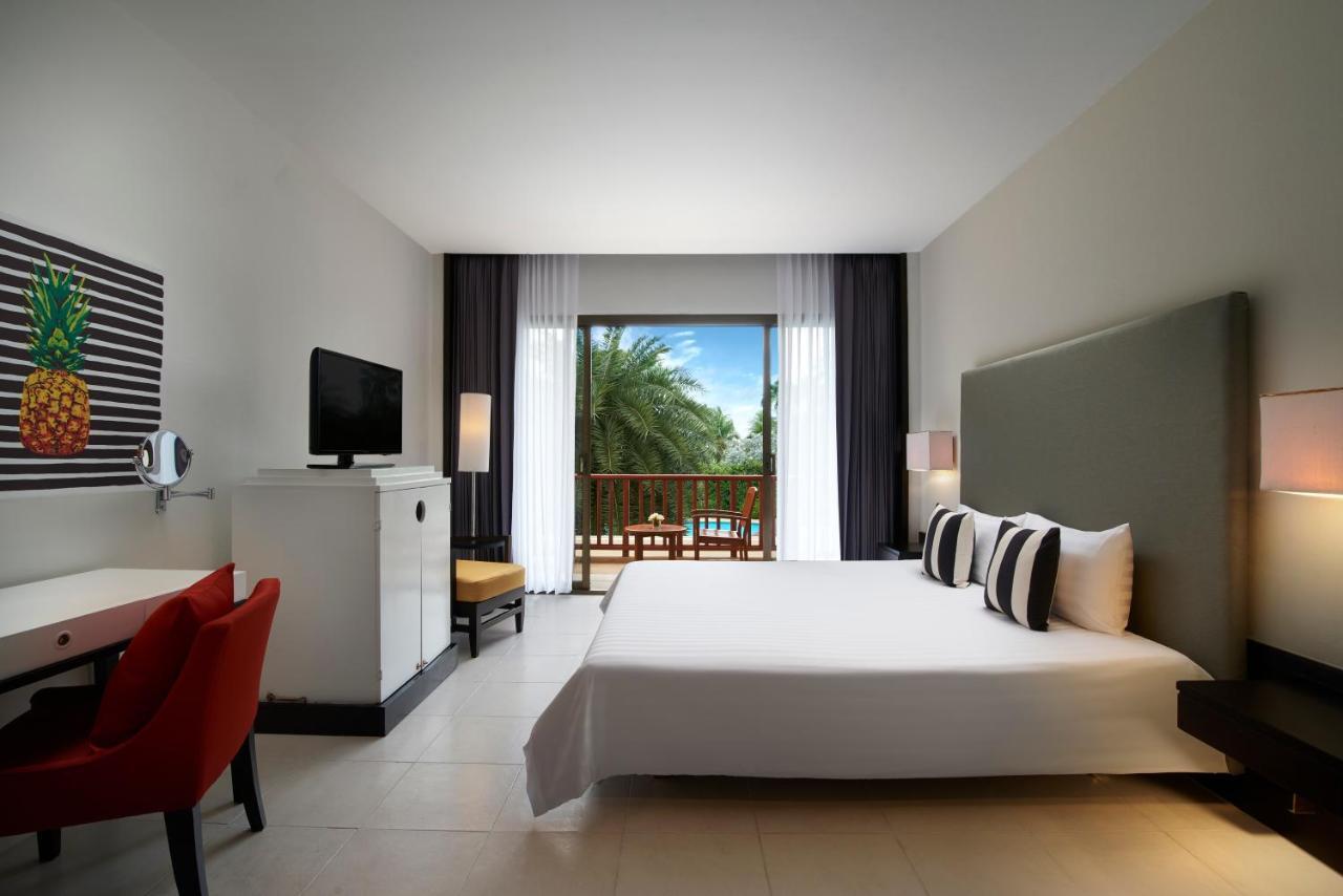 The Tide Resort Bangsaen Exterior foto
